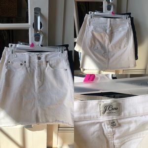 White distressed skirt